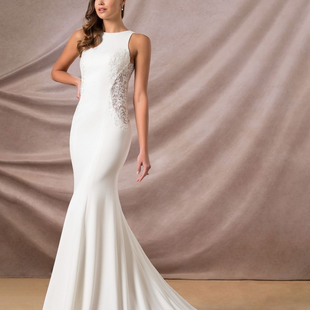 Azazie Wedding Dress - New. Never altered or worn